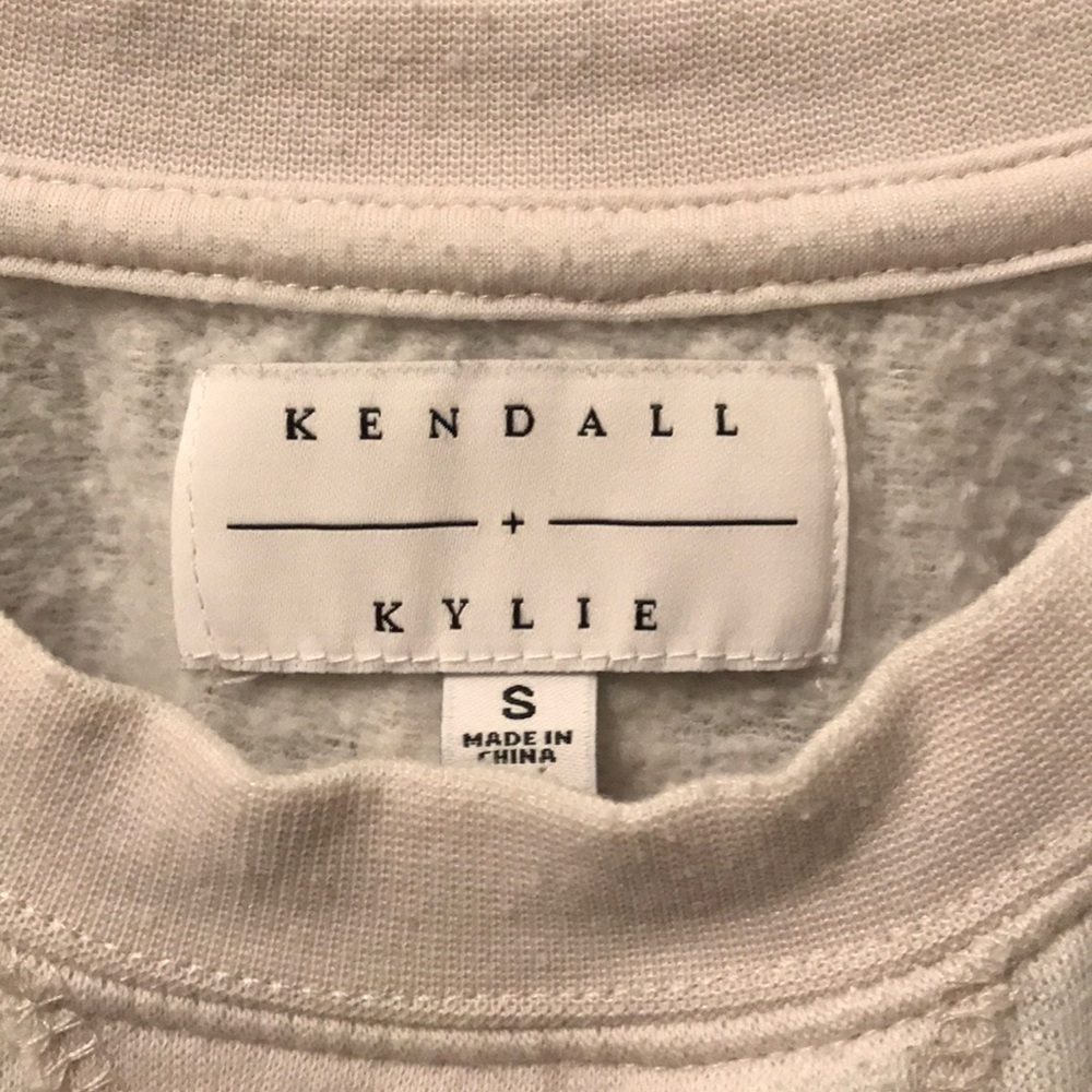Super Soft Crewneck - Picture 2 of 2